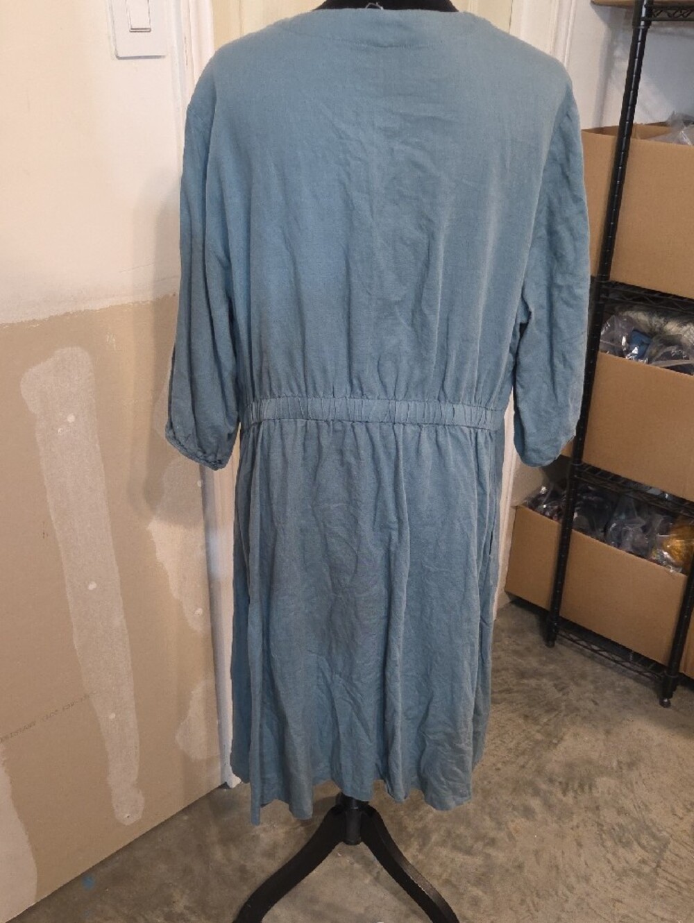 Grae Cove Light Blue V-Neck Button-Front Midi Dress Elastic Waist Lagenlook - Picture 5 of 12